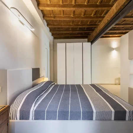 - Modern San Zanobi Quiet And Cozy Apartment
